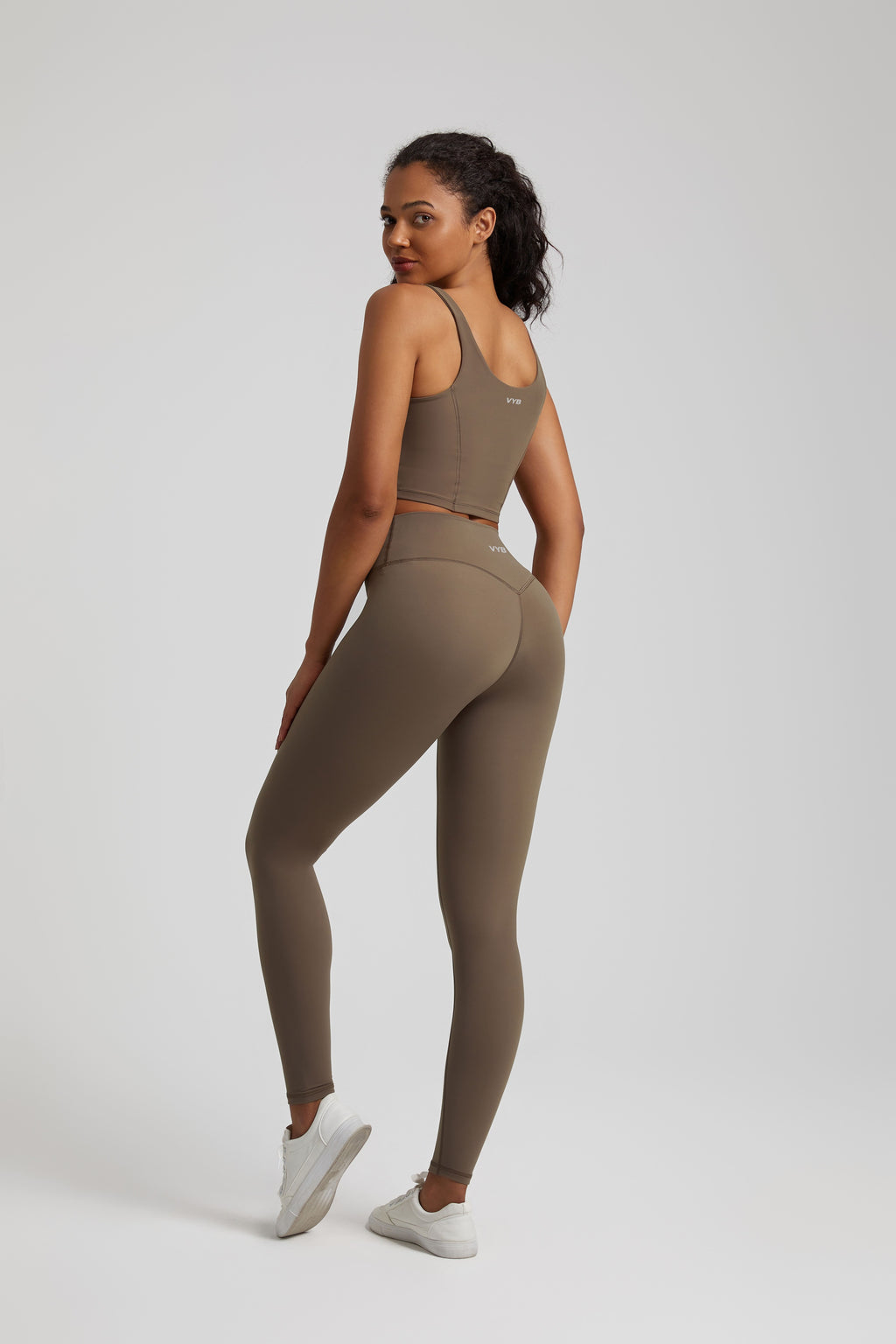 Confident Set - Caramel Brown